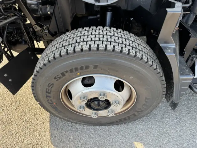 三菱 キャンター 2PG-FEB90(2WD)の写真40