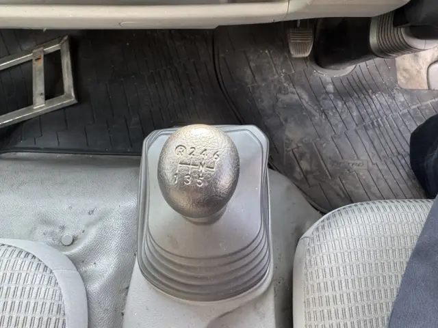 日野 デュトロ TKG-XZU710M(2WD)の写真28