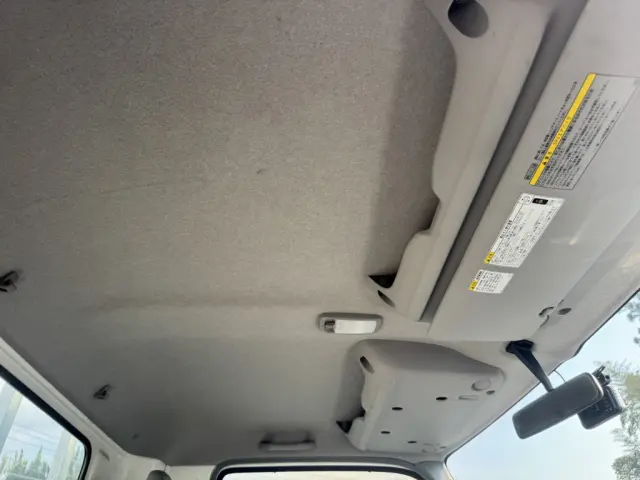 日野 デュトロ TKG-XZU710M(2WD)の写真32