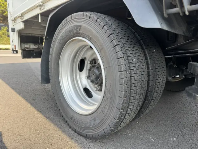 日野 デュトロ TKG-XZU710M(2WD)の写真38