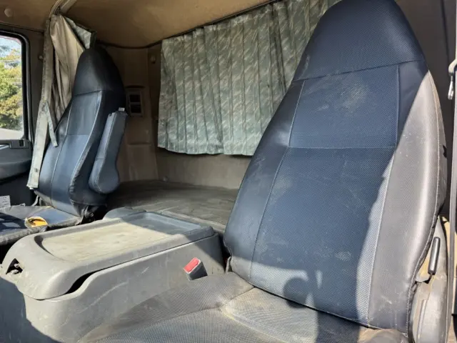 三菱 ファイター QKG-FK62FZ(未入力/関係無)の写真36