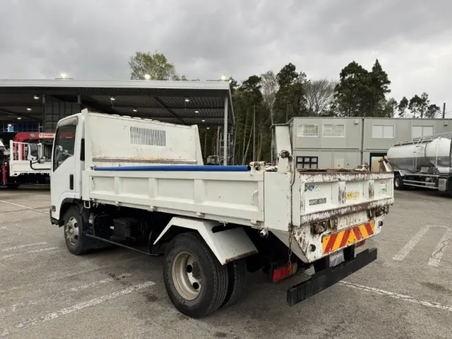 いすゞ エルフ SKG-NPR85YN(2WD)の写真4