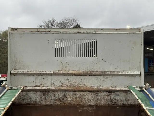 いすゞ エルフ SKG-NPR85YN(2WD)の写真11