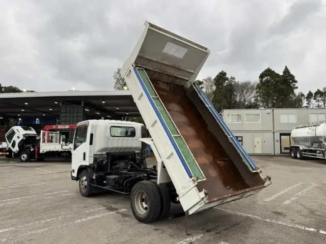 いすゞ エルフ SKG-NPR85YN(2WD)の写真12