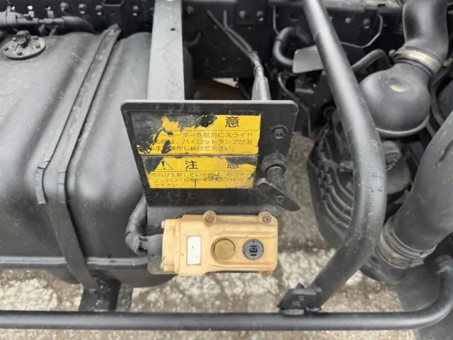 いすゞ エルフ SKG-NPR85YN(2WD)の写真19