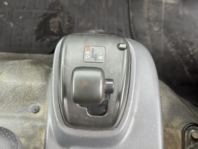 いすゞ エルフ SKG-NPR85YN(2WD)の写真33