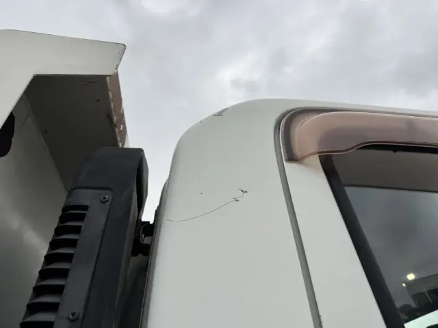 いすゞ エルフ SKG-NPR85YN(2WD)の写真49