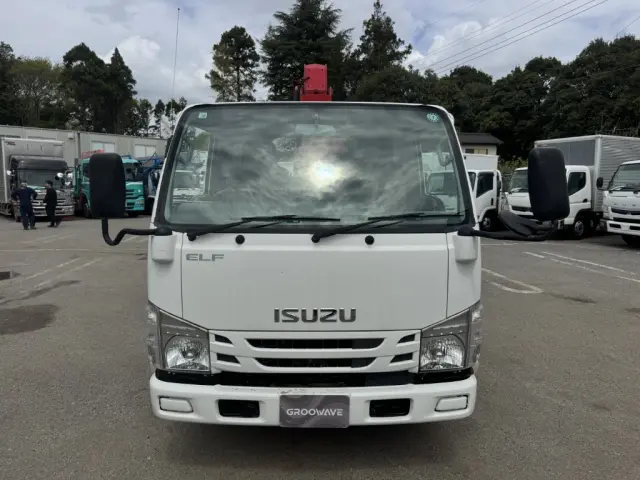 いすゞ エルフ TPG-NKR85R(2WD)の写真5