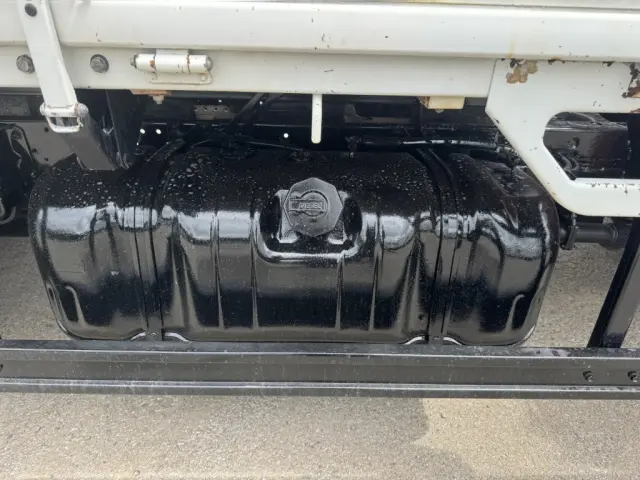 いすゞ エルフ TPG-NKR85R(2WD)の写真29