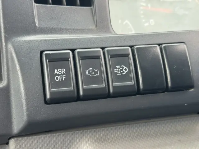 いすゞ エルフ TPG-NKR85R(2WD)の写真37