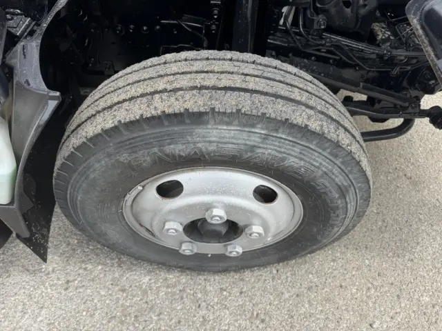 いすゞ エルフ TPG-NKR85R(2WD)の写真47