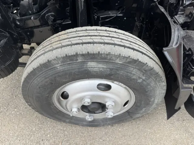 いすゞ エルフ TPG-NKR85R(2WD)の写真47