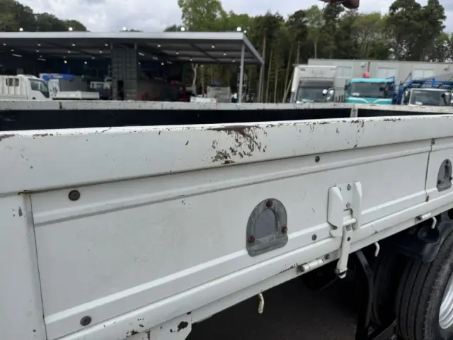 いすゞ エルフ TPG-NKR85R(2WD)の写真49