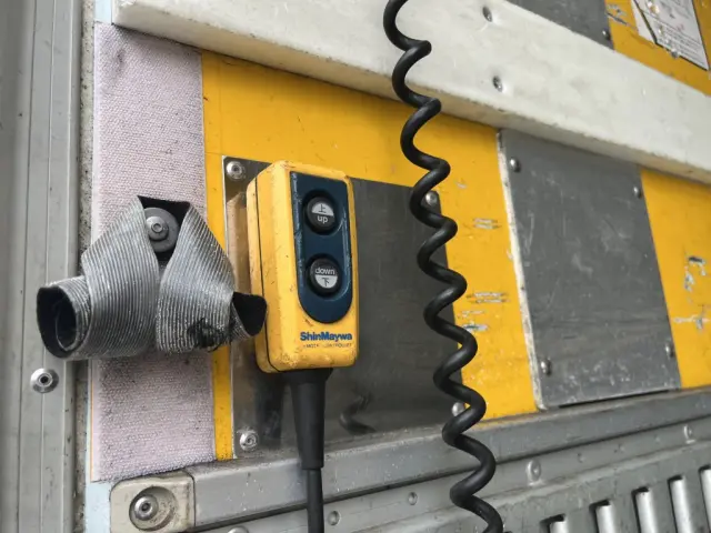 いすゞ エルフ TKG-NPR85YN(2WD)の写真17