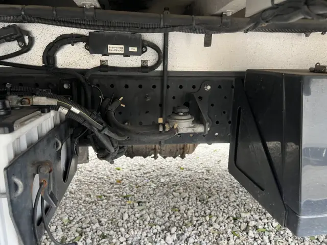 いすゞ エルフ TKG-NPR85YN(2WD)の写真26