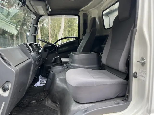 いすゞ エルフ TKG-NPR85YN(2WD)の写真39