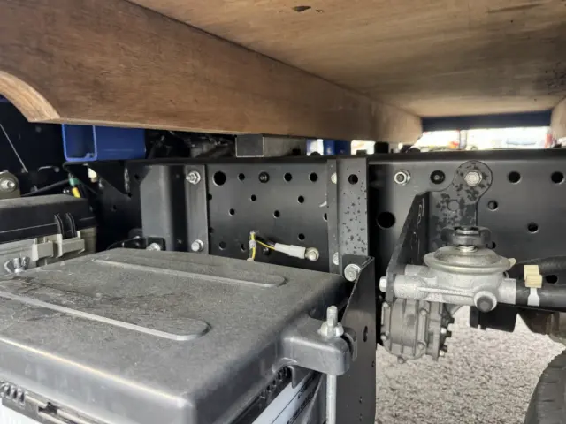 いすゞ エルフ TPG-NJR85A(2WD)の写真14