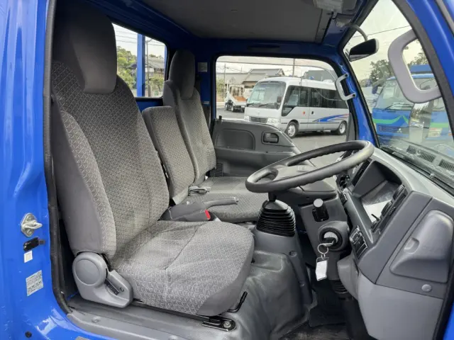 いすゞ エルフ TPG-NJR85A(2WD)の写真21