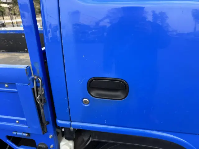 いすゞ エルフ TPG-NJR85A(2WD)の写真38