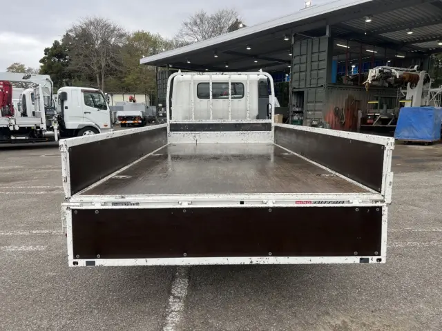 日野 デュトロ 2RG-XZU710M(2WD)の写真9