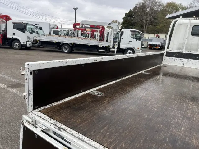 日野 デュトロ 2RG-XZU710M(2WD)の写真10