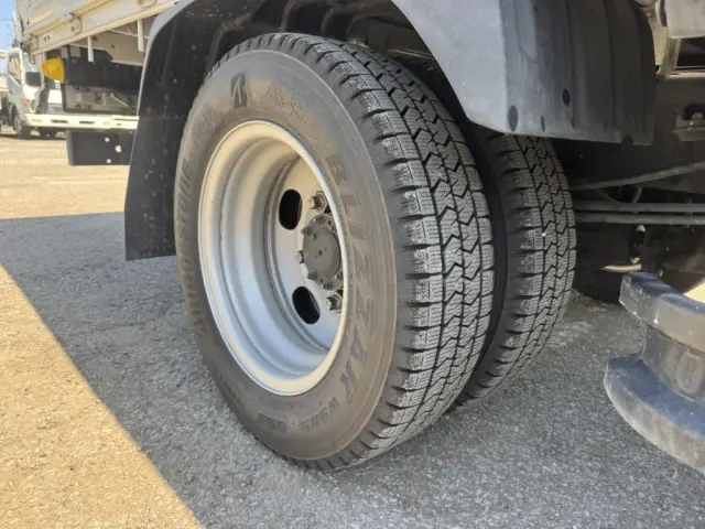 日野 デュトロ 2RG-XZC655M(2WD)の写真37