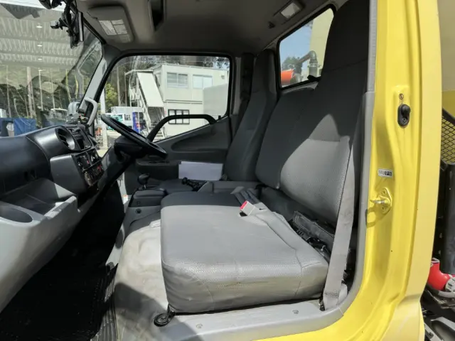 日野 デュトロ TQG-XKU600X(2WD)の写真37