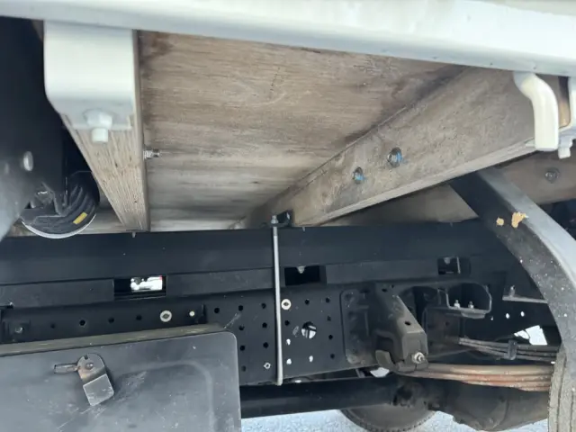 三菱 キャンター 2PG-FEB80(2WD)の写真25