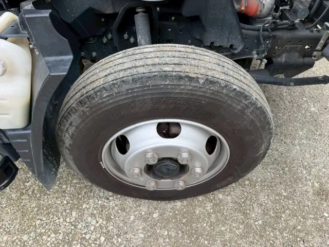 三菱 キャンター 2PG-FEB80(2WD)の写真45