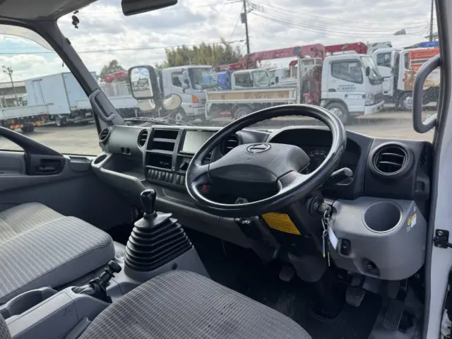 日野 デュトロ 2KG-XZU720M(2WD)の写真29