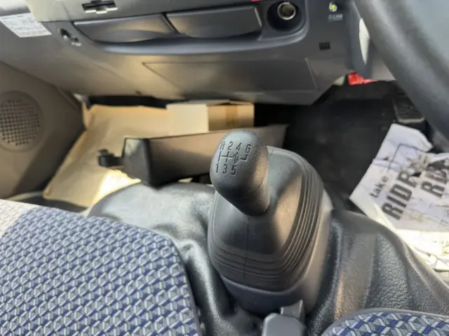 マツダ タイタン 2RG-LKR88R(2WD)の写真33
