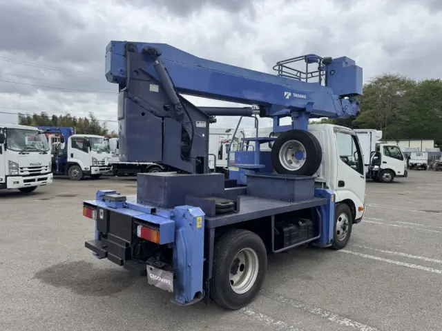 日野 デュトロ SKG-XZU600E(2WD)の写真3