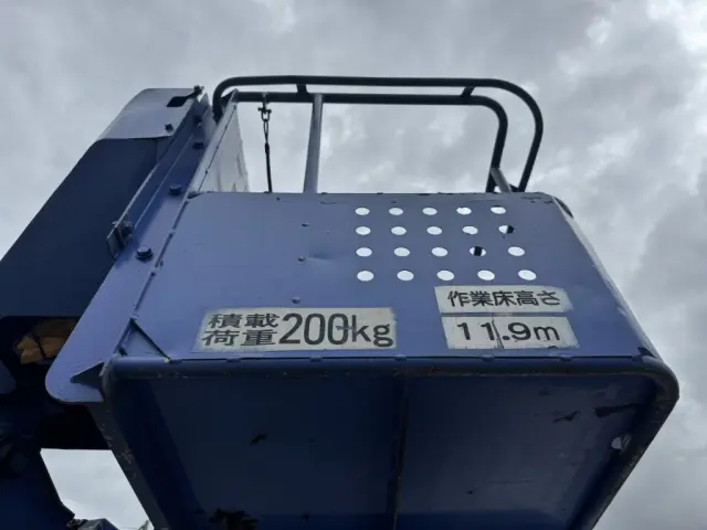 日野 デュトロ SKG-XZU600E(2WD)の写真11