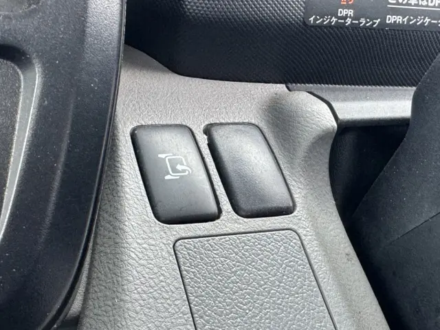 日野 デュトロ SKG-XZU600E(2WD)の写真30