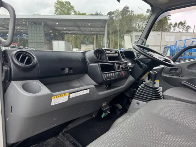 日野 デュトロ SKG-XZU600E(2WD)の写真31