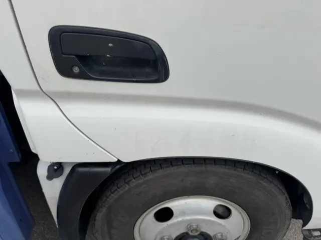 日野 デュトロ SKG-XZU600E(2WD)の写真42