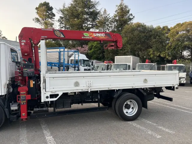 いすゞ エルフ TPG-NKR85AR(2WD)の写真7