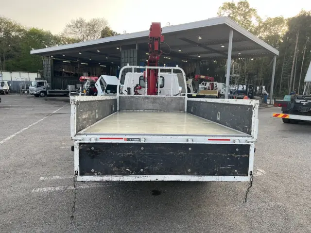 いすゞ エルフ TPG-NKR85AR(2WD)の写真9