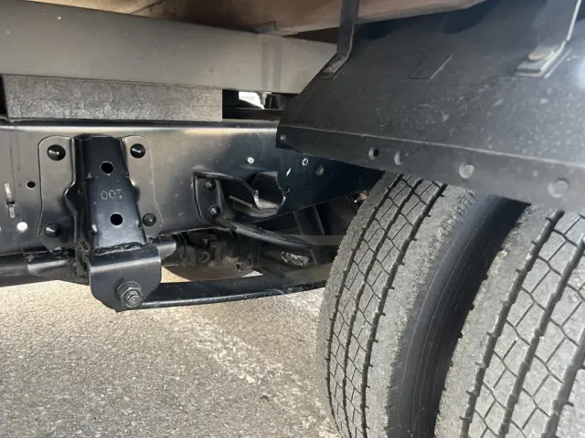 いすゞ エルフ TPG-NKR85AR(2WD)の写真25