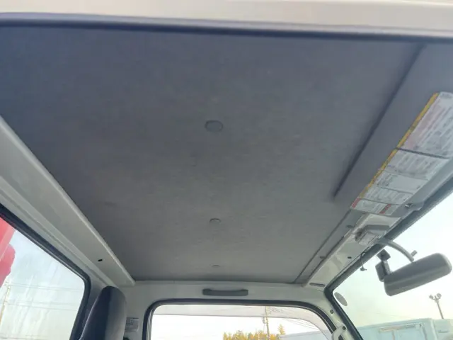 いすゞ エルフ TPG-NKR85AR(2WD)の写真37