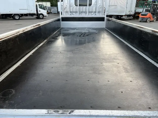 日野 デュトロ 2RG-XZU655M(2WD)の写真12