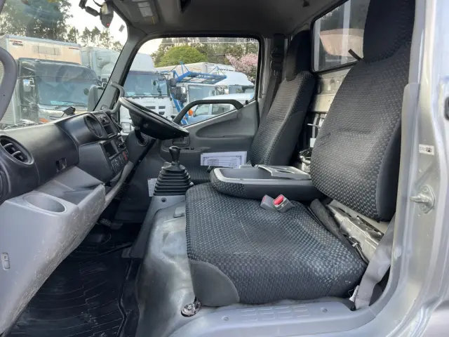 日野 デュトロ 2RG-XZU655M(2WD)の写真29