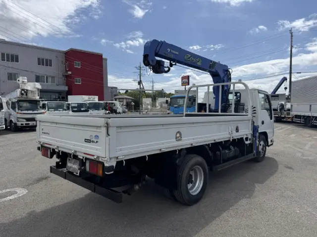 いすゞ エルフ TPG-NKR85AR(2WD)の写真4
