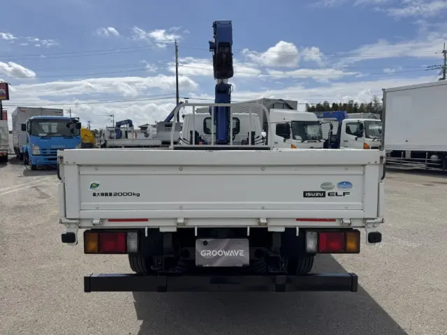 いすゞ エルフ TPG-NKR85AR(2WD)の写真9