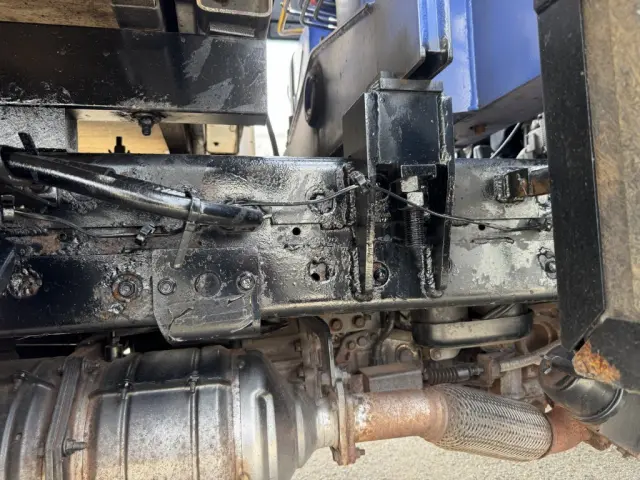 いすゞ エルフ TPG-NKR85AR(2WD)の写真23