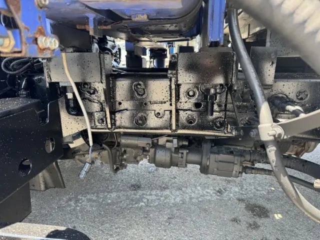 いすゞ エルフ TPG-NKR85AR(2WD)の写真24