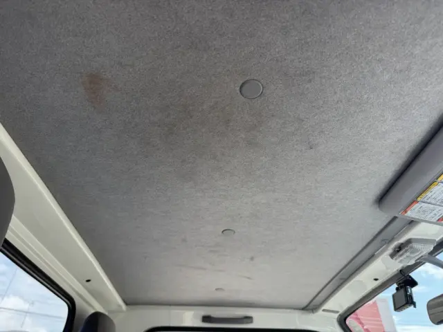 いすゞ エルフ TPG-NKR85AR(2WD)の写真40