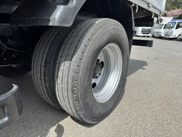 いすゞ エルフ TPG-NKR85AR(2WD)の写真47