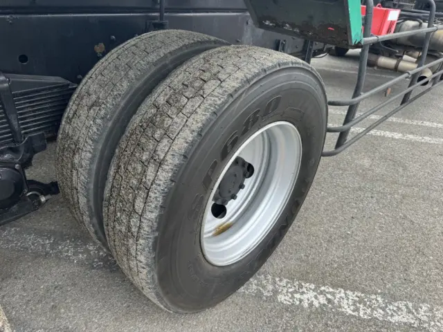日野 プロフィア PK-FS1EWWA(6x4)の写真45