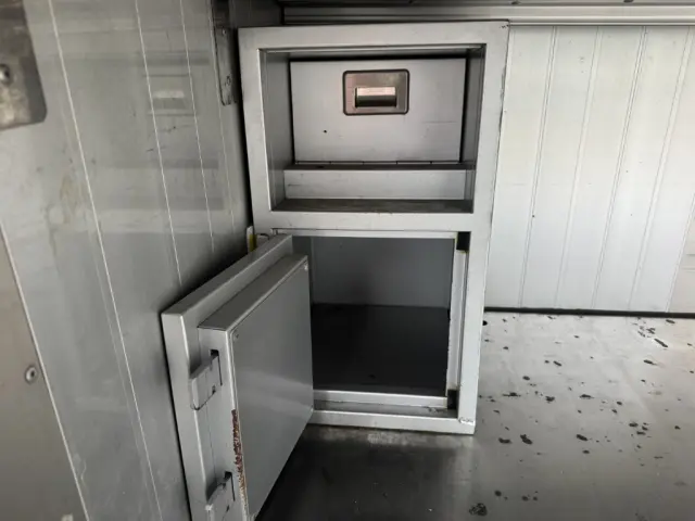 日野 デュトロ TKG-XZU655M(2WD)の写真12